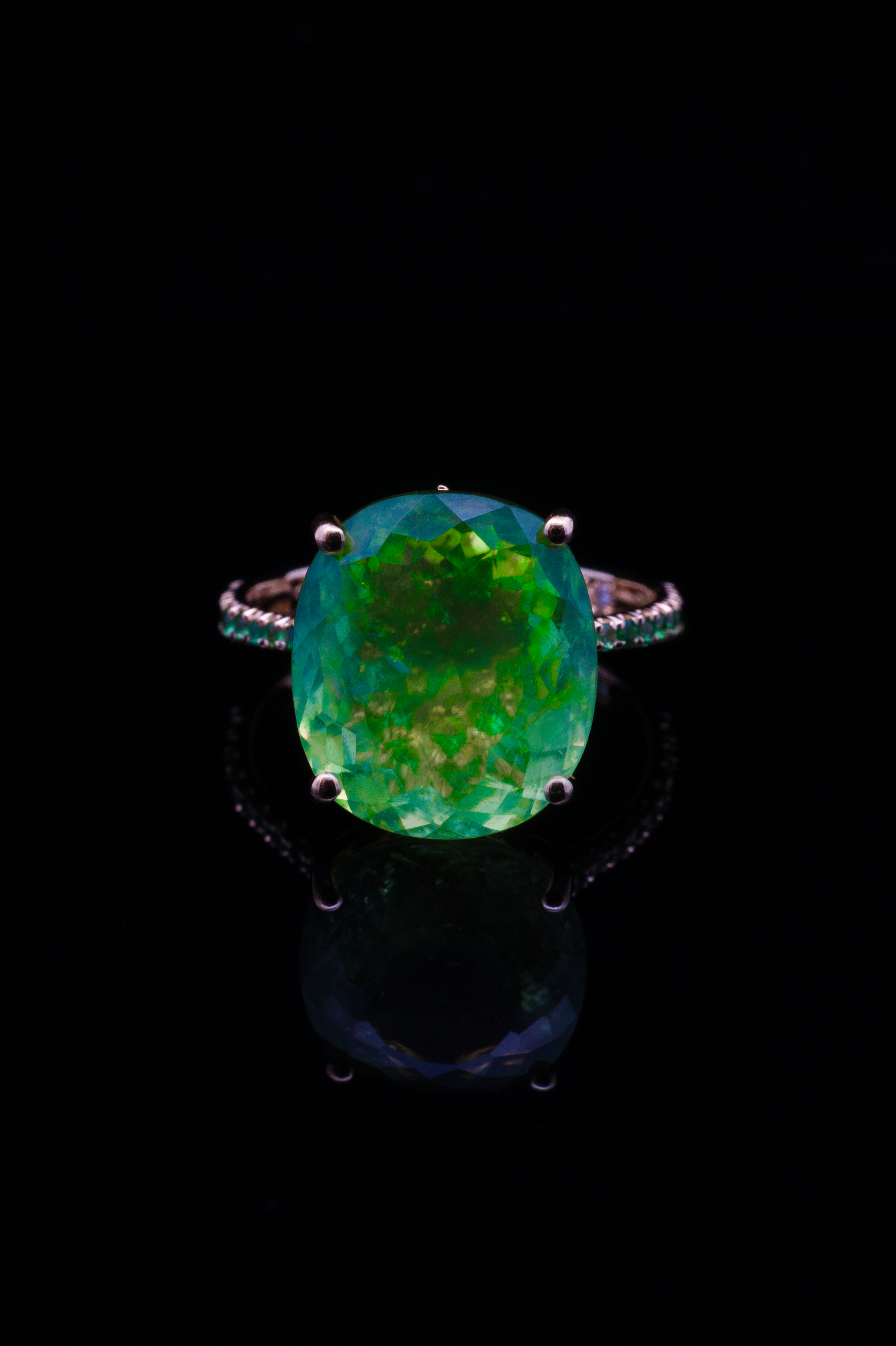 Ever-Changing solitaires - L - Kimball Case Paraïba