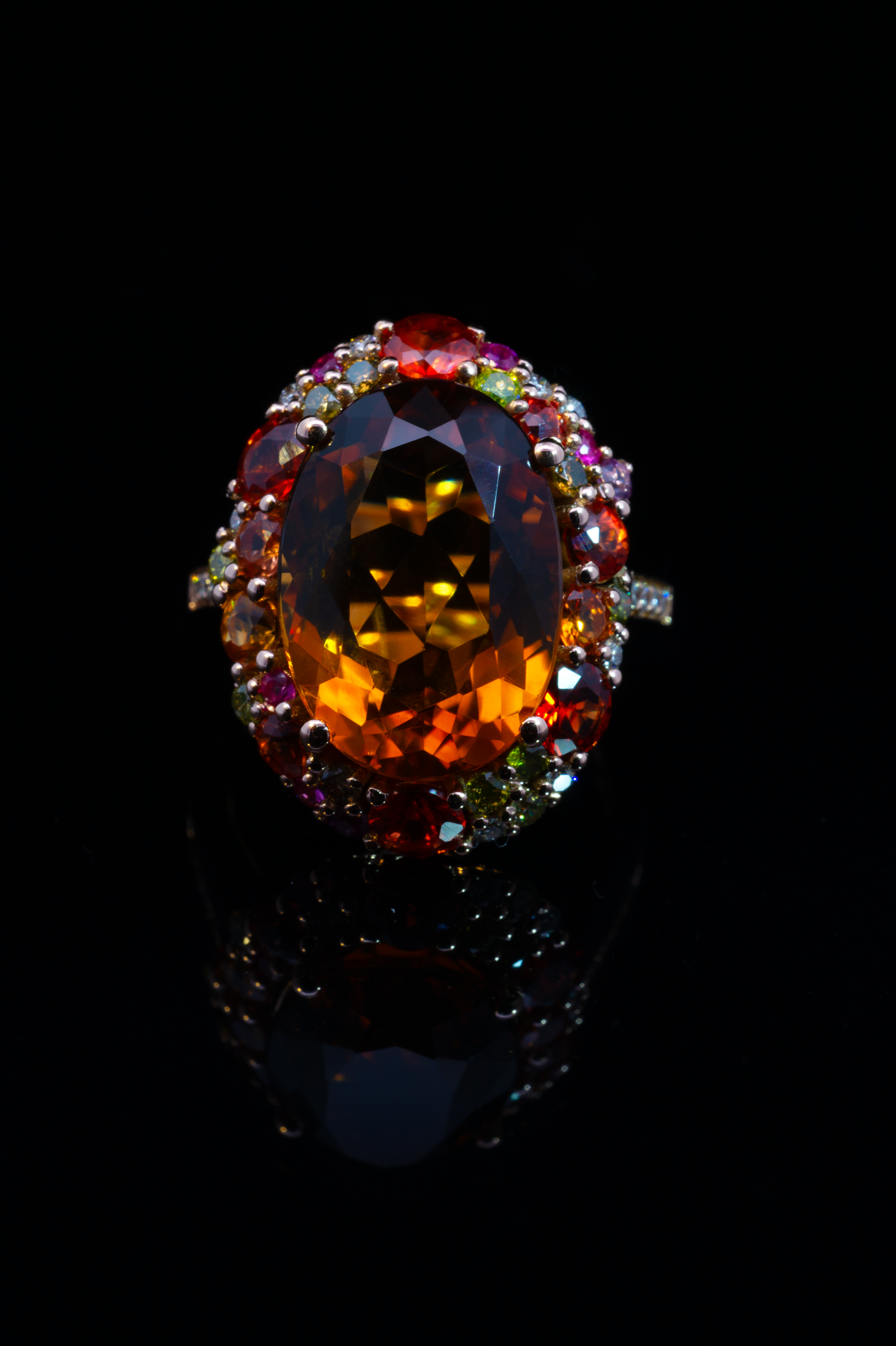 Original Oval - Yellow Red