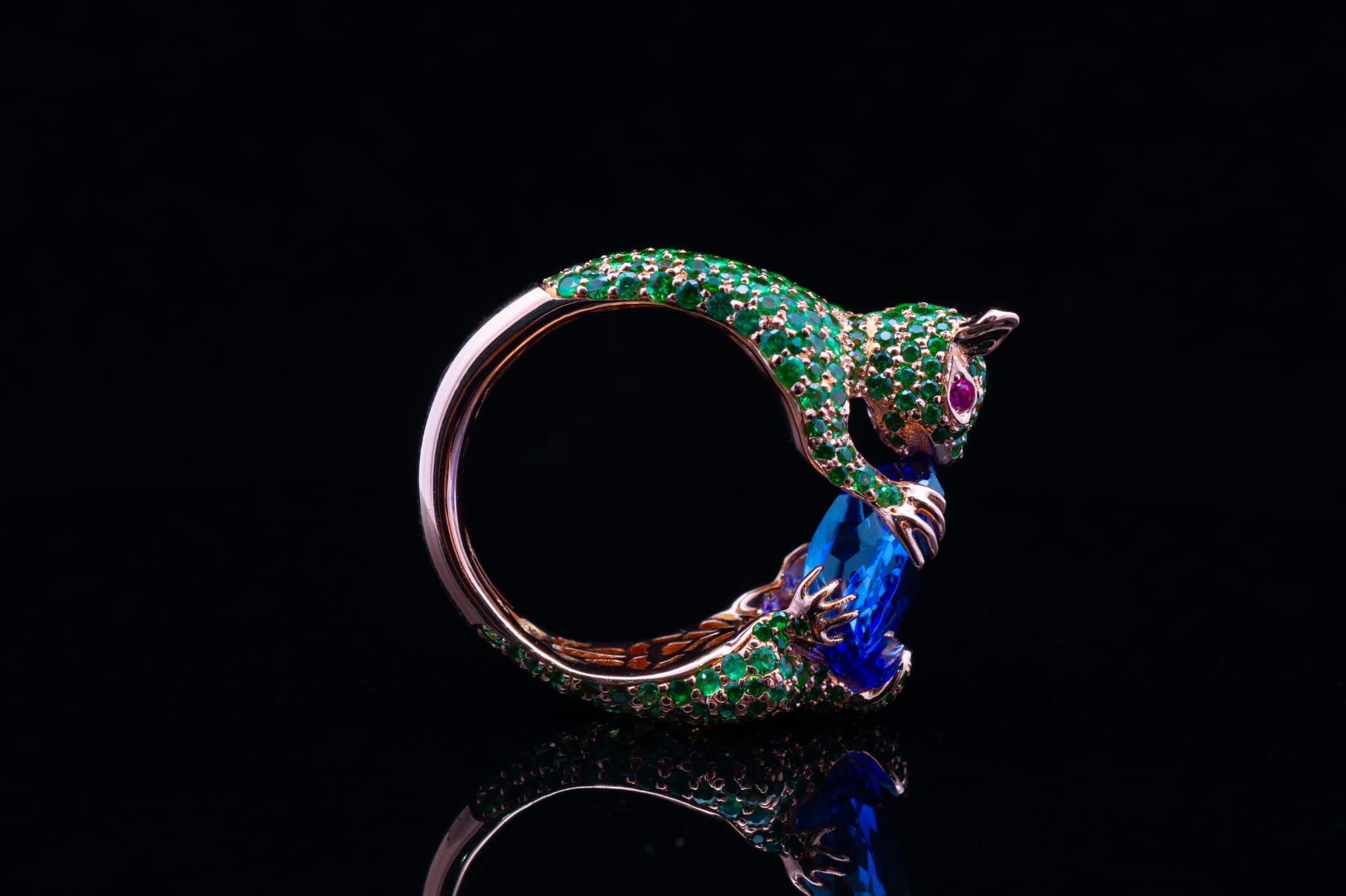 Im Waldpark - Green Blue Ori