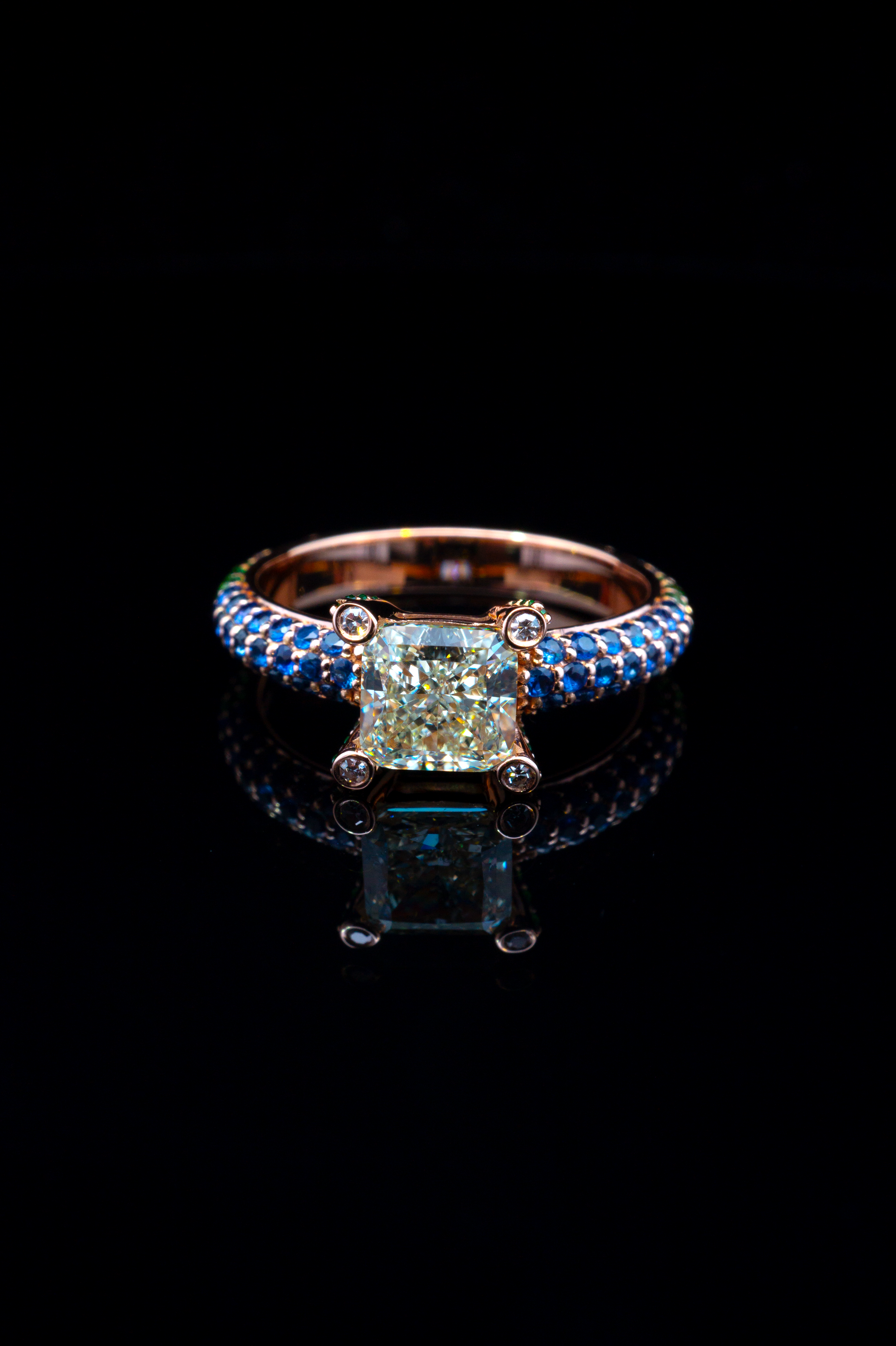 Rhodesia - Fancy Shaped Diamonds