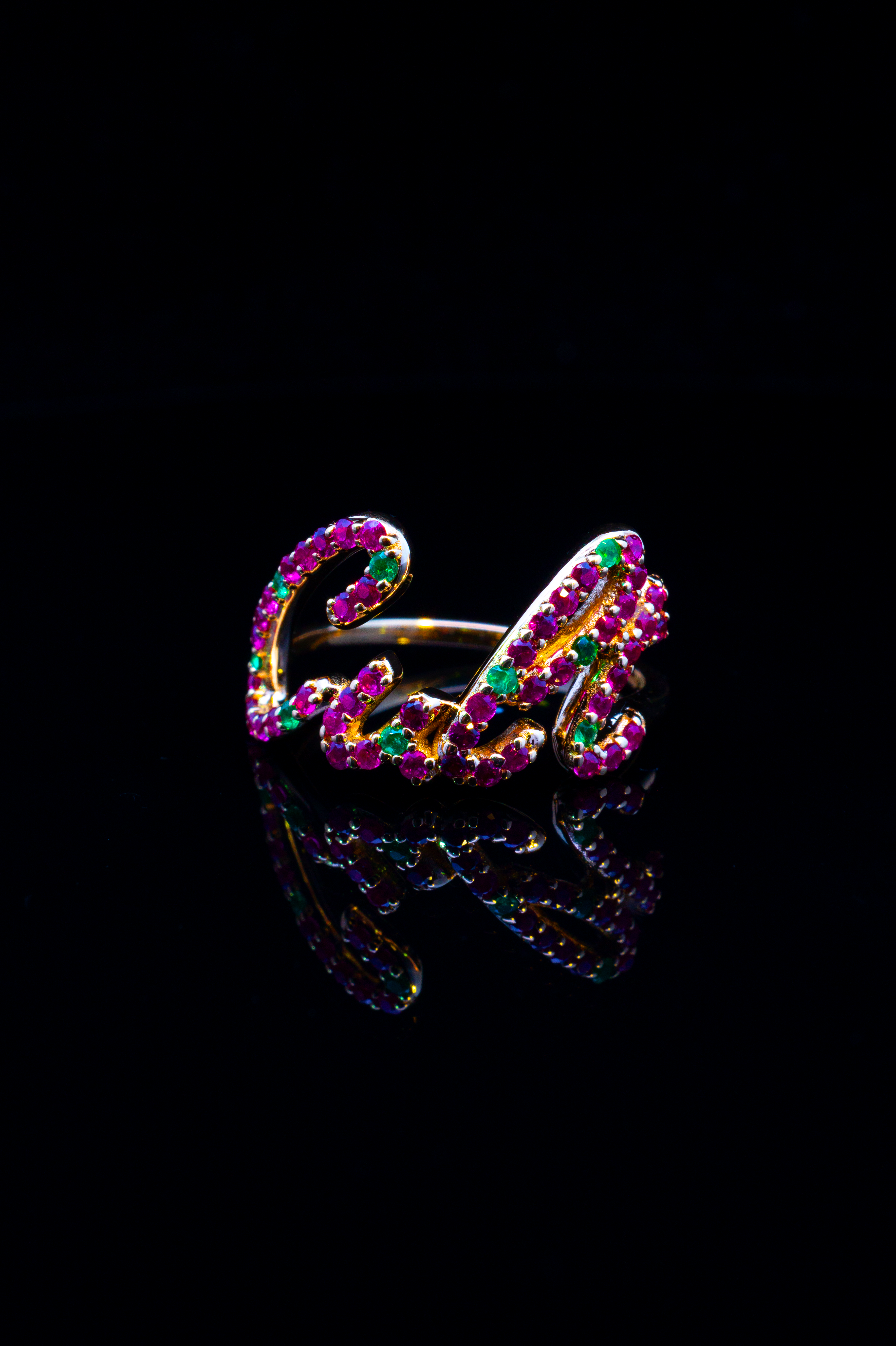 Cult ring - House blends.