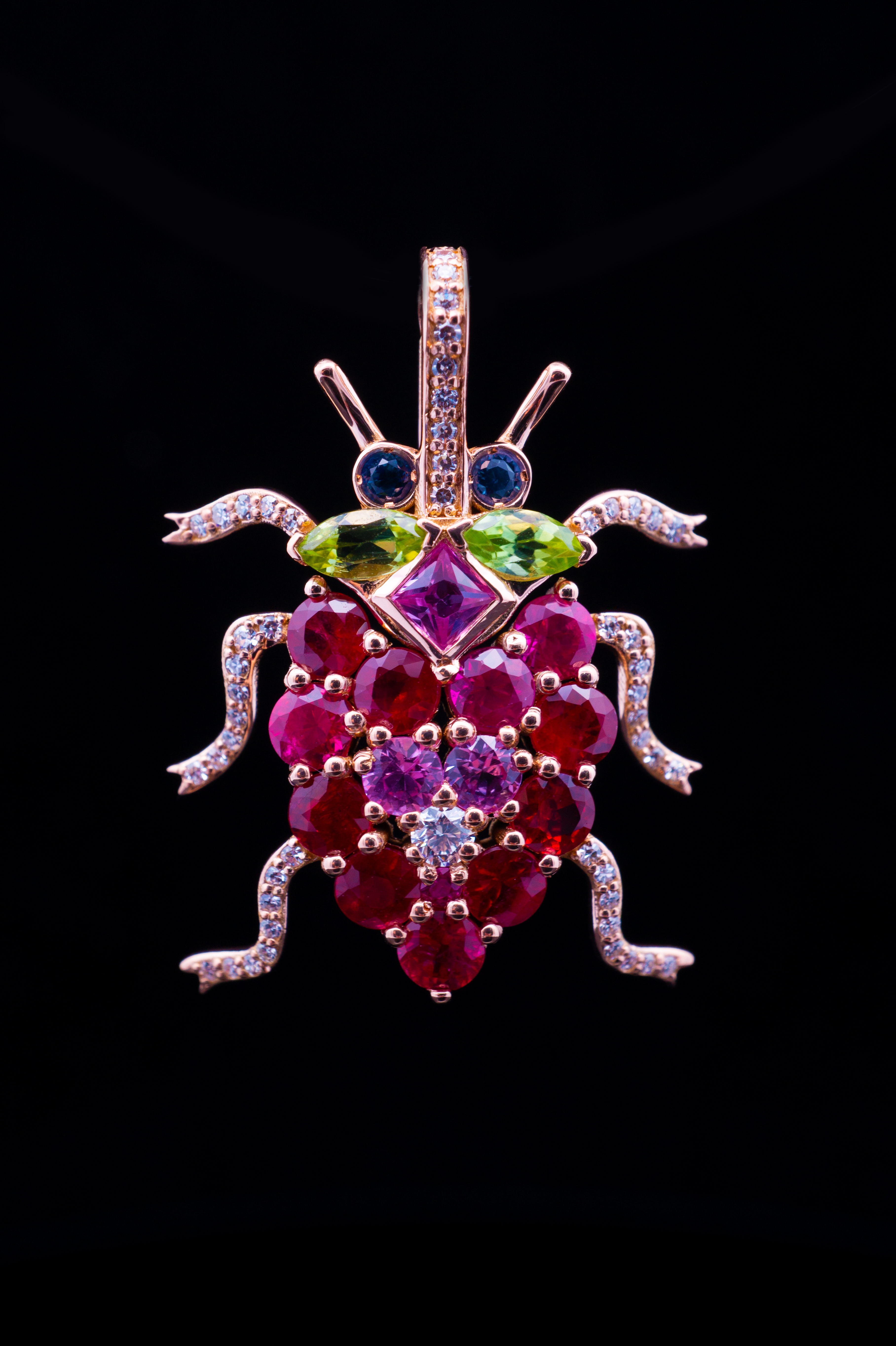 Monsieur Hatry III (Beetles) - XL - Red Pink & Diamonds